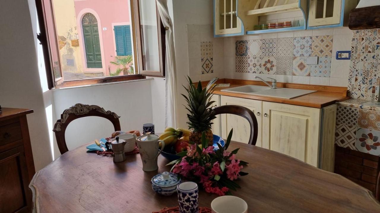 La Terrazza Nel Cuore Di Capoliveri Exteriér fotografie